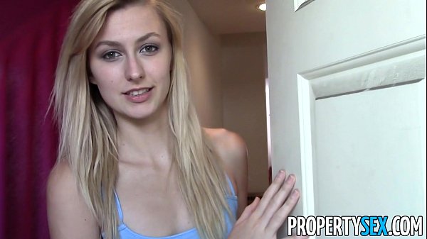 PropertySex - Belle blonde, agent immobilier - Sexe hardcore en appartement