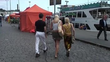 scandi anal trio em público