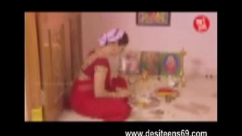 India hindú ama de casa muy caliente Sexo video www.desiteens69.com