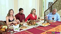 Bang Teen - Famille vilaine Thanksgiving