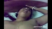 Бенгальский тетенька дядя занимается горячим сексом