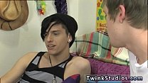 Gay israeli sex movies and young boys sex videos in basketball shorts