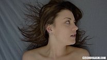 Tschechische Teen erreicht Pussy Orgasmus