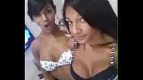 [con un amigo] diosa transexual brasileña Talitinha Melk