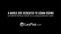 lezfist-3-6-217-video-luna-rival-lexi-dona-72p-1