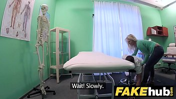 Fake Hospital Big tits geile Milf Chiropraktiker fickt Arzt nach der Massage