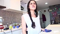 MAMACITAZ - #Luna Ruiz - Criada latina morena disfruta de sexo duro POV después de limpiar