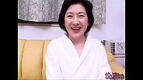 Симпатичная пятидесятилетняя зрелая женщина Nana Aoki r. Бесплатное порно видео VDC