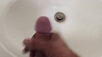 Masturbating in my friends batheroom