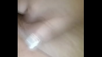Quick pussy rub. Masturbating touching myself