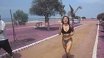 HOT WORKOUT OF THE GODDESS IN DENTAL STRING ON THE BEACH