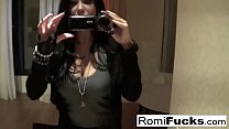 Home Movie Sex in einem Hotel mit der sexy Romi Rain