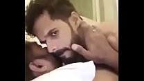 インドのゲイの吸うコック