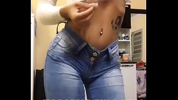 Fabiana Hillary- Trans japa showing good shape in jeans