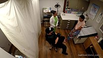 Департамент полиции Чикаго пойман на допросе заключенных в центре допросов на черном месте - секретные центры для допросов Джеки Бейнс Клип 1 из 5 BondageClinic.com уникальные медицинские фетиш-фильмы