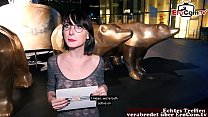 Studente tedesco tiene di sesso a Berlino per strada