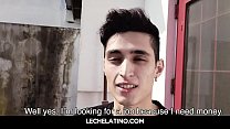 Latin Leche - La joven latina más caliente chupando una polla sin circuncidar y follada a pelo