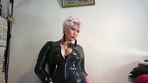 Mature Russian blonde bitch AimeeParadise poses and fucks herself with a big dildo ...  I would have such a mommy!