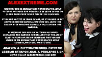 Anal Yen & Dirtygardengirl sexe lesbien extrême avec strapon et léchage de prolapsus anal