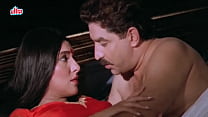 Une femme a trompé et tué son mari lorsqu'elle a été surprise par une scène de Bollywood