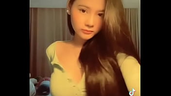 Vietnamese hot girl