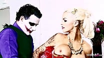 The Joker Porn Parody Sexo em grupo com 4 perfeitas
