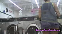 Helena Price - I Upskirt Flash College Guy At Laundry! Então eu chupo seu galo negro no estacionamento! Antevisão