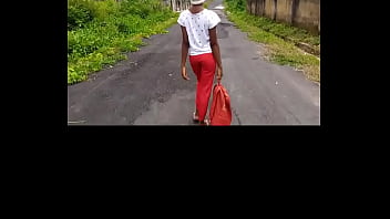 Piccola adolescente africana con tette naturaliFotti lo sconosciuto che ha incontrato sull'autostrada a Idanre Hill da qualche parte in Nigeria-Naijaprincess