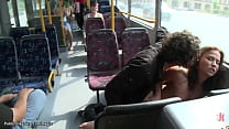 Troia europea legata scopata in un autobus pubblico