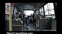 Публичный секс транса в автобусе!