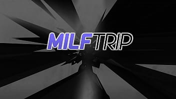 Секс MilfTrip с грудастой милфой-туристкой Armani Black в видео от первого лица