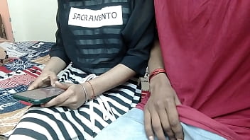 Vídeo de sexo de casal recém-casado com voz completa em hindi