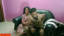 Desi sexy tía sexo con sobrino después de venir de la universidad! hindi videos de sexo caliente