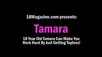 Die 18-jährige Tamara kann dich zum Rocken bringen, indem sie einfach oben ohne wird!