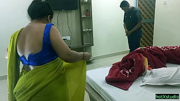 ¡El hombre de negocios indio se folló a la criada caliente del hotel en Kolkata! Borrar audio sucio