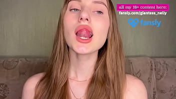giantess vore| swallowing gummy bears