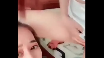 2 hot Vietnamese girls tent each other directly ( http://qqlive.club )
