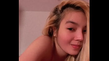 Carina ragazza Pinoy in Sg prima di farsi scopare