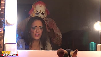 Originals do Fakehub - Filme de terror falso dá errado quando o verdadeiro assassino entra no camarim da atriz estrela - Especial de Halloween