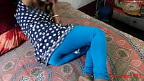 mamá del pueblo comparte su coño en una habitación (video oficial de localsex31)