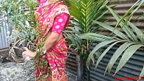 Bengali Desi Bhabhi Outdoor Chudai Devar Ke Saath red Saree main (video ufficiale di Localsex31)