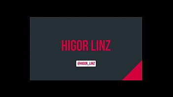 Higor Linz gets roller massage