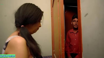 Jeune femme indienne de 18 ans contre jeune belle fille sexe ! Meilleur sexe hindi