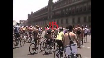 Naked Cyclist In Mexico City 2011